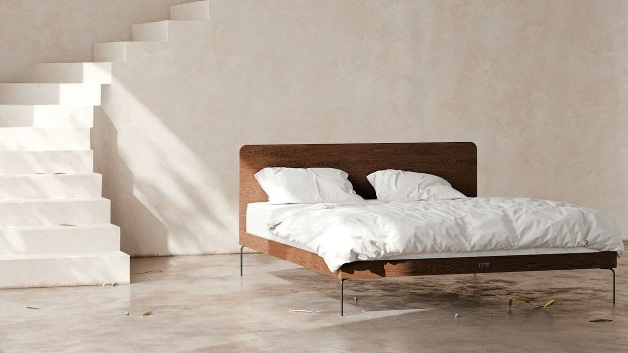 Bett in braun freistehend